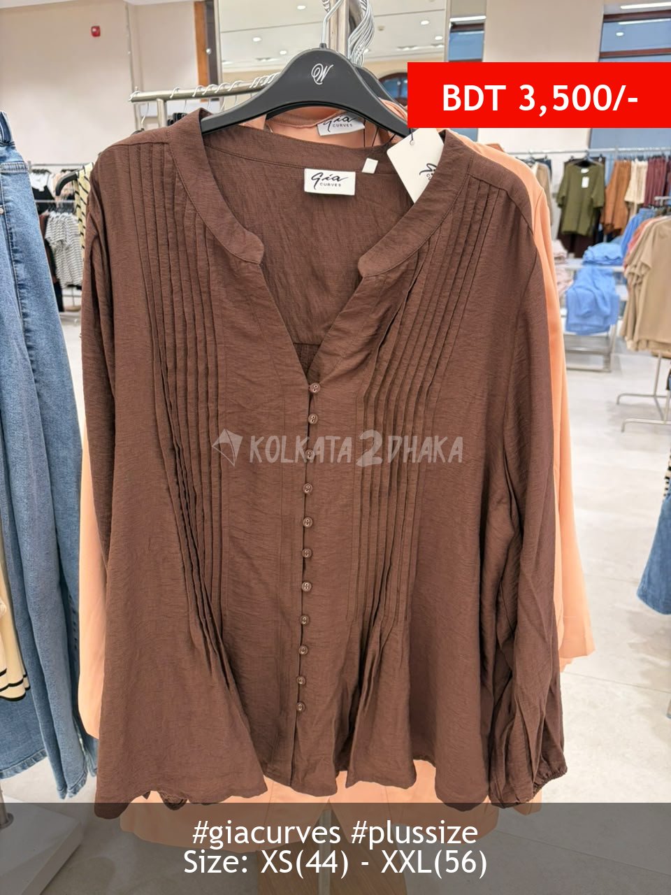 Gia Curves chocolate top